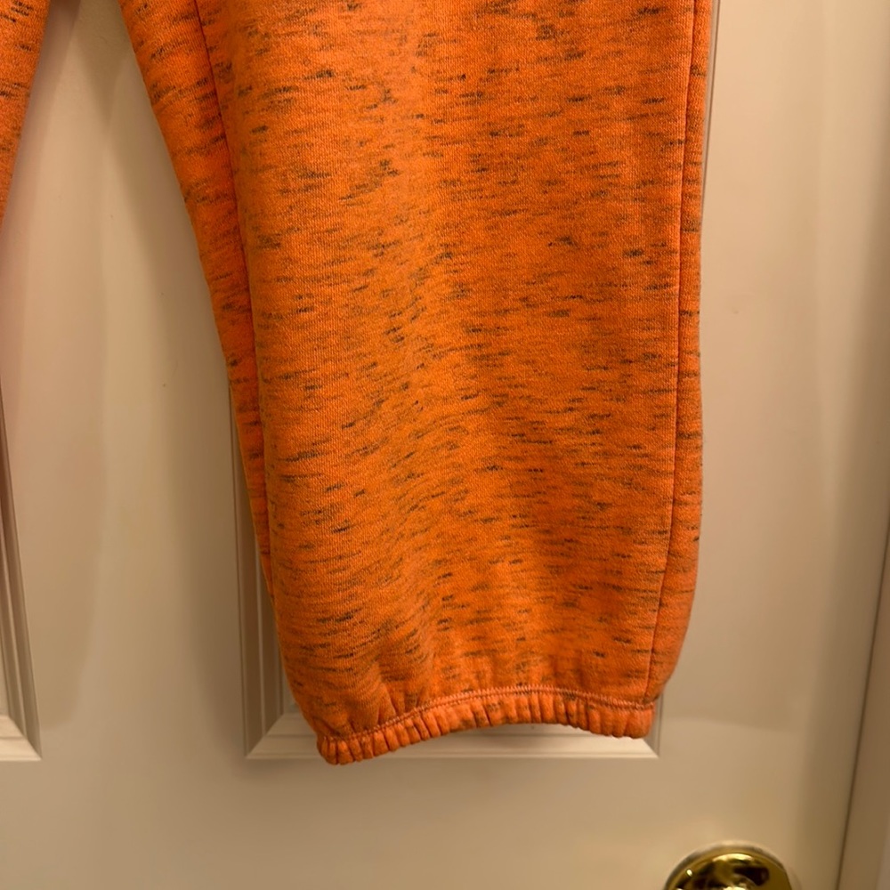 COPY - NWOT Calvin Klein Cotton Joggers Capri  Fold-over Waistband Medium - Picture 6 of 6